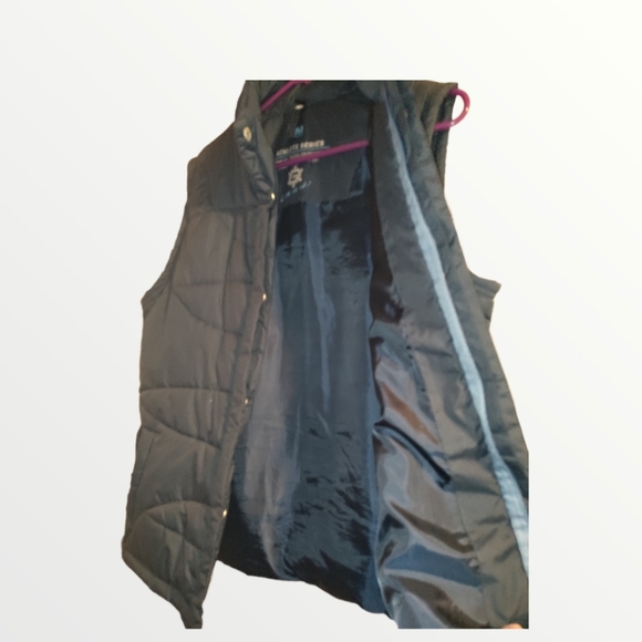 Free Country Puffer Vest - Medium - Picture 4 of 6